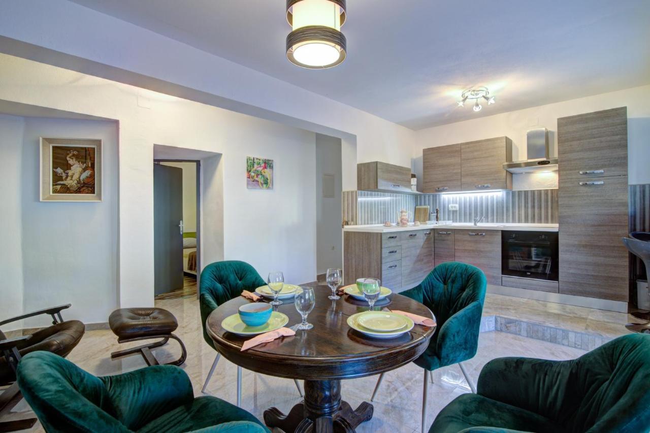 House Of Velebit Adria Apartment Senj  Ngoại thất bức ảnh